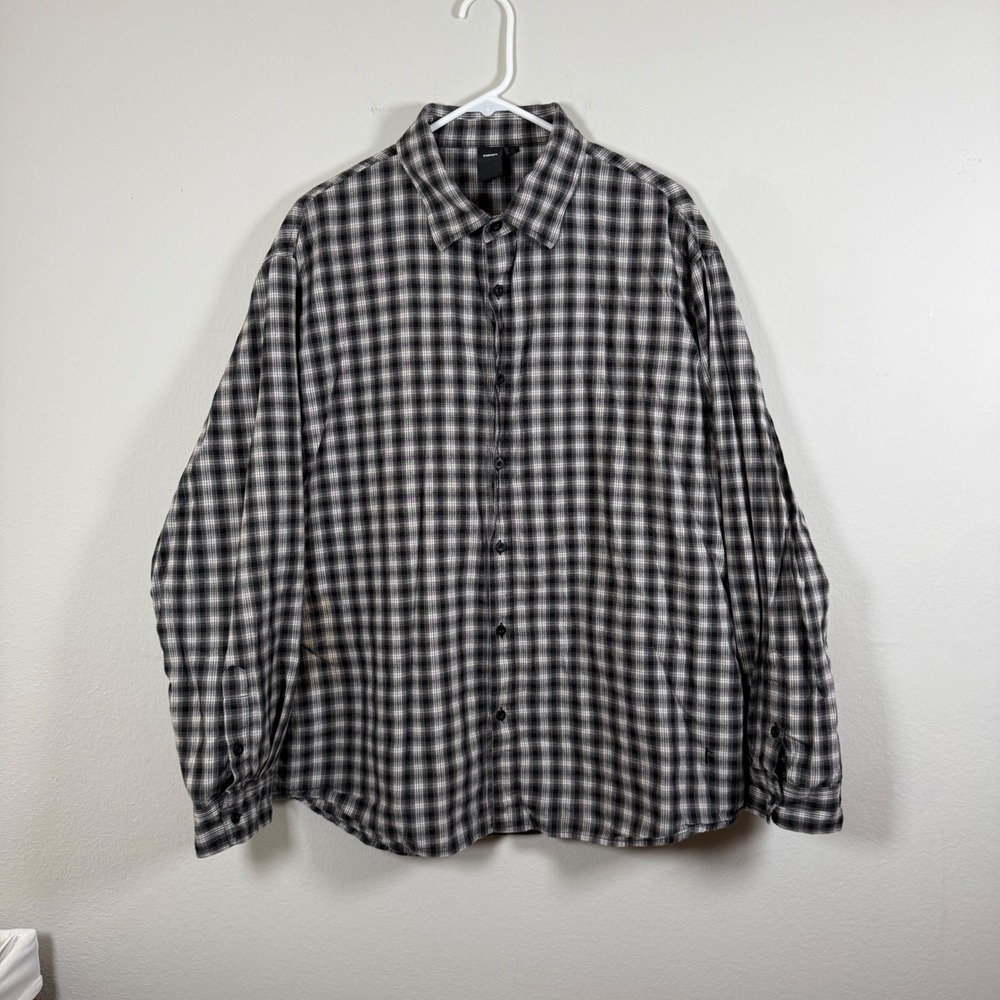 FORMER Plaid Long Sleeve Button Up Shirt Men's XL Black White Casual